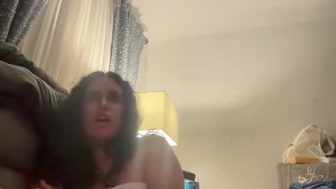 Snapshot of ariawestlove chatting on 18, 2, 2025 Aria online show from 18, 2, 2025