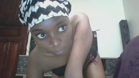 Snapshot of ariax_a chatting on 22, 4, 2026 Tight pussy online show from 22, 4, 2026