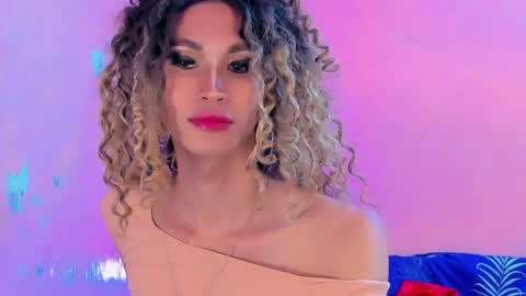 Snapshot of ariba_aribats chatting on 3, 12, 2024 VAL online show from 3, 12, 2024