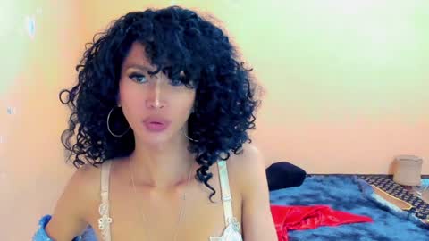 Snapshot of ariba_aribats chatting on 29, 12, 2024 VAL online show from 29, 12, 2024