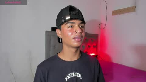 Snapshot of ariel_adan chatting on 27, 4, 2026 ariel_adan online show from 27, 4, 2026