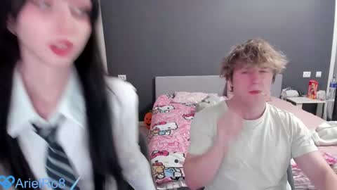 Snapshot of ariel_rouse chatting on 21, 4, 2026 Ariel online show from 21, 4, 2026