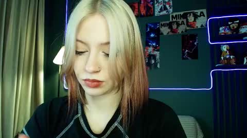 Snapshot of arielabradberry chatting on 18, 1, 2026 Ariel online show from 18, 1, 2026