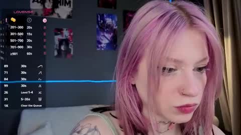 Snapshot of arielabradberry chatting on 13, 5, 2026 Ariel online show from 13, 5, 2026