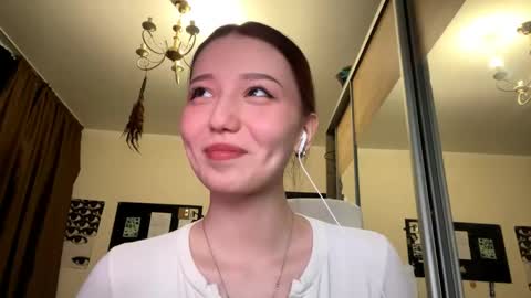 Snapshot of arielarlt chatting on 22, 4, 2026 Ase online show from 22, 4, 2026