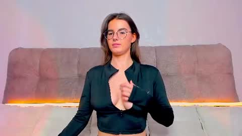 Snapshot of ariellateska chatting on 10, 6, 2026 Ariella online show from 10, 6, 2026