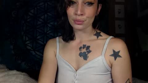 ariel  colin when hes here online show from 11, 12, 2024