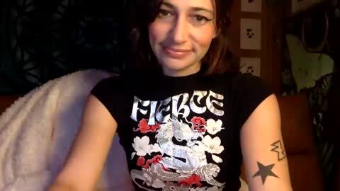 ariel  colin when hes here online show from 15, 12, 2024