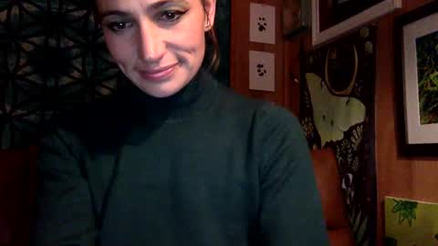 ariel  colin when hes here online show from 18, 12, 2024