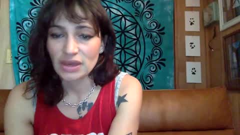 ariel  colin when hes here online show from 12, 1, 2025