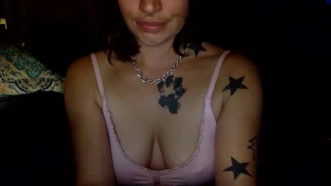 ariel  colin when hes here online show from 5, 11, 2025