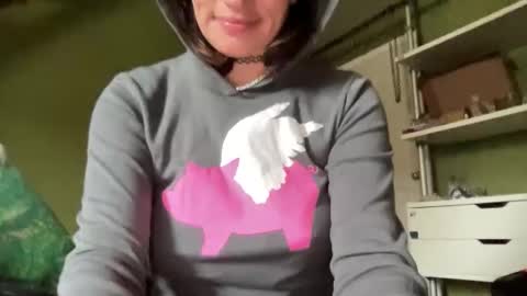 Snapshot of arielwyld chatting on 5, 1, 2026 ariel colin when hes here online show from 5, 1, 2026