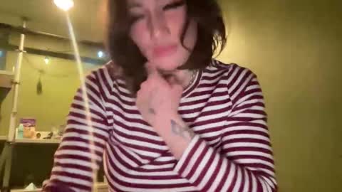 Snapshot of arielwyld chatting on 18, 1, 2026 ariel colin when hes here online show from 18, 1, 2026