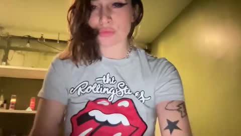 Snapshot of arielwyld chatting on 19, 1, 2026 ariel colin when hes here online show from 19, 1, 2026