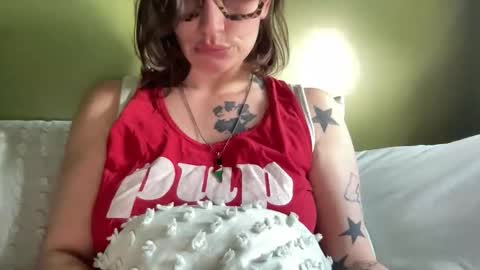 Snapshot of arielwyld chatting on 19, 2, 2026 ariel colin when hes here online show from 19, 2, 2026