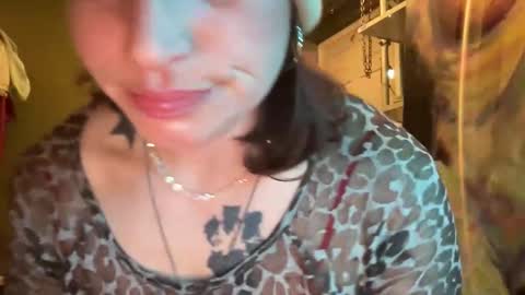 Snapshot of arielwyld chatting on 6, 3, 2026 ariel colin when hes here online show from 6, 3, 2026