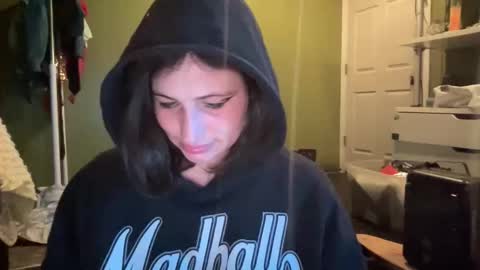 Snapshot of arielwyld chatting on 10, 3, 2026 ariel colin when hes here online show from 10, 3, 2026