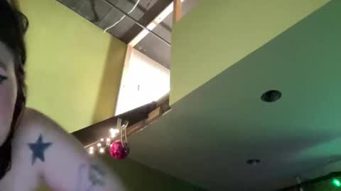 Snapshot of arielwyld chatting on 11, 3, 2026 ariel colin when hes here online show from 11, 3, 2026