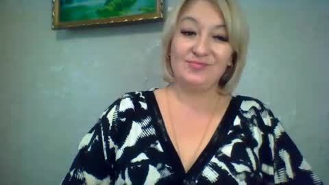 ArielXLoveresss online show from 30, 10, 2025