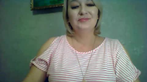 ArielXLoveresss online show from 13, 11, 2025