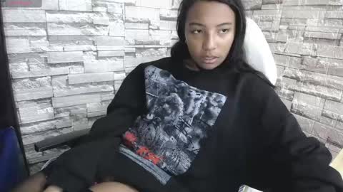 Snapshot of arietta_ chatting on 18, 2, 2025 ARIETTA online show from 18, 2, 2025