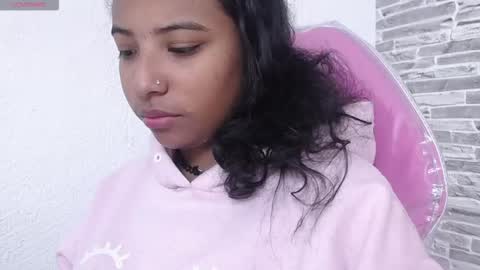 Snapshot of arietta_ chatting on 20, 10, 2025 ARIETTA online show from 20, 10, 2025