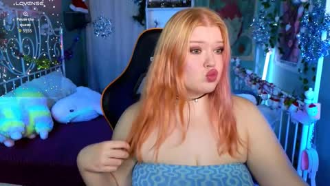 Snapshot of ariettaheart chatting on 23, 12, 2025 Adele online show from 23, 12, 2025