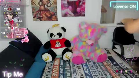 Snapshot of arii_scorpion chatting on 22, 9, 2025 Ariana Forero ---- independet model online show from 22, 9, 2025