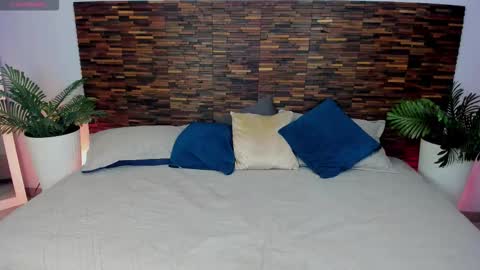 ARIANNA online show from 17, 12, 2025