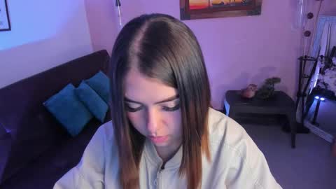 Snapshot of ariianabaker chatting on 18, 11, 2025 Arianna online show from 18, 11, 2025