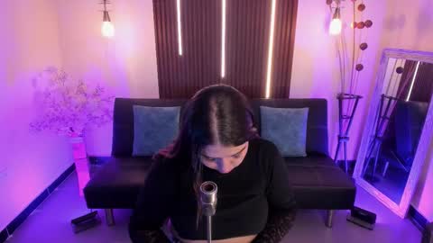 Snapshot of ariianabaker chatting on 7, 1, 2026 Arianna online show from 7, 1, 2026