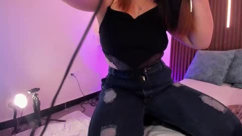 Snapshot of ariianabaker chatting on 4, 2, 2026 Arianna online show from 4, 2, 2026