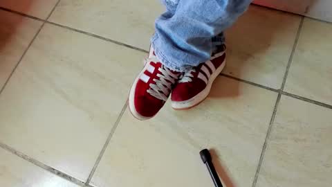 Snapshot of ariies13 chatting on 13, 11, 2025 Ariies13 online show from 13, 11, 2025