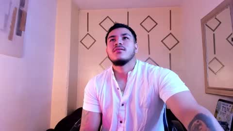 Snapshot of ariies13 chatting on 15, 11, 2025 Ariies13 online show from 15, 11, 2025