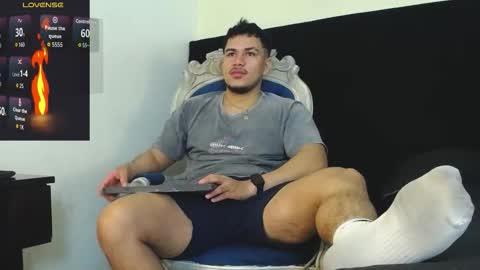 Snapshot of ariies13 chatting on 15, 12, 2025 Ariies13 online show from 15, 12, 2025