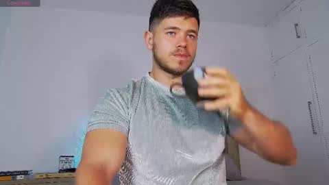 Snapshot of arilass chatting on 19, 4, 2026 A n g e l f r o m H e l l online show from 19, 4, 2026