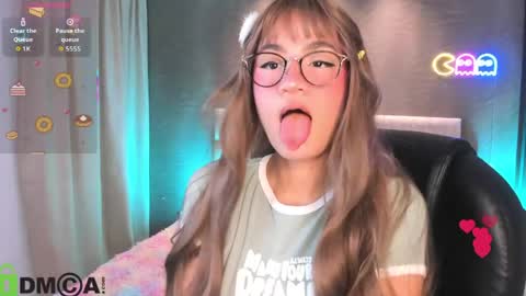 Snapshot of arinextdoor chatting on 17, 3, 2026 Ari online show from 17, 3, 2026