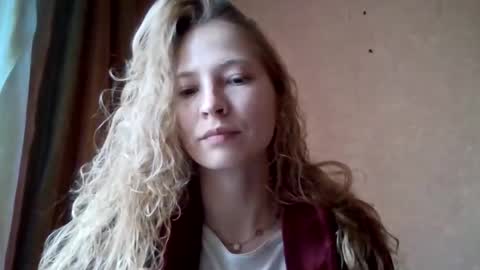 Snapshot of arionette chatting on 2, 4, 2026 arionette online show from 2, 4, 2026