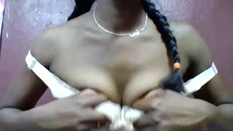Snapshot of arisouh chatting on 15, 4, 2026 arisouh online show from 15, 4, 2026