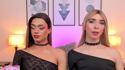   Nice to meet you  thumb up me please its important I  LOOK MY BIO DOWN online show from 15, 1, 2025