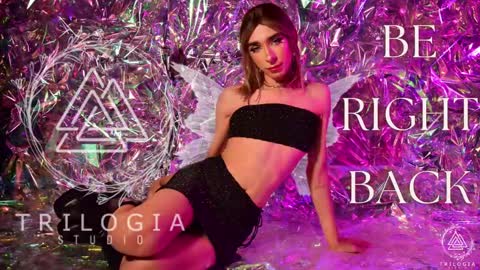   Nice to meet you  thumb up me please its important I  LOOK MY BIO DOWN online show from 15, 1, 2025