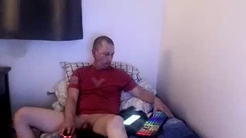 Snapshot of arizona222222 chatting on 7, 3, 2026 luv2benawty online show from 7, 3, 2026