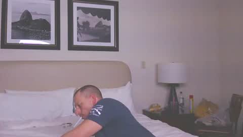 Snapshot of arizona222222 chatting on 2, 4, 2026 luv2benawty online show from 2, 4, 2026