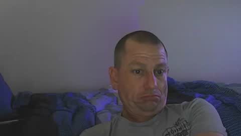 Snapshot of arizona222222 chatting on 5, 4, 2026 luv2benawty online show from 5, 4, 2026