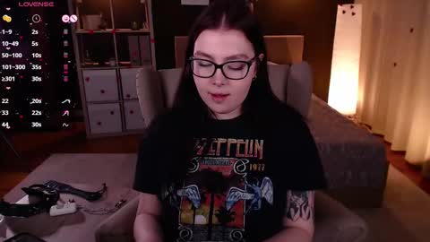 Astrid online show from 21, 2, 2025