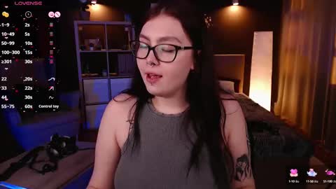 Astrid online show from 12, 3, 2025