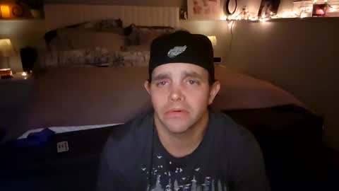 Nutter Butter online show from 3, 12, 2025