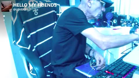 Snapshot of armaduradeacero chatting on 14, 9, 2025 armaduradeacero online show from 14, 9, 2025