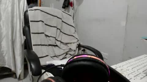 Snapshot of armaduradeacero chatting on 1, 2, 2026 armaduradeacero online show from 1, 2, 2026