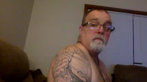 Snapshot of armyguy5311 chatting on 9, 4, 2026 armyguy5311 online show from 9, 4, 2026